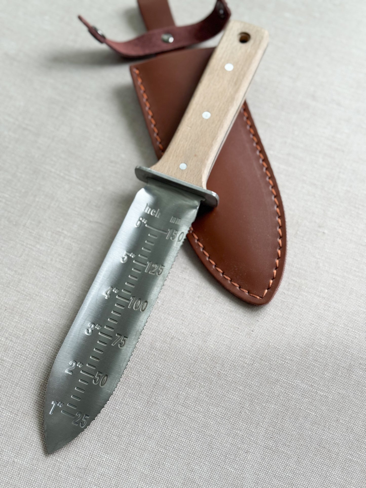 Wood Handle Hori Hori Knife