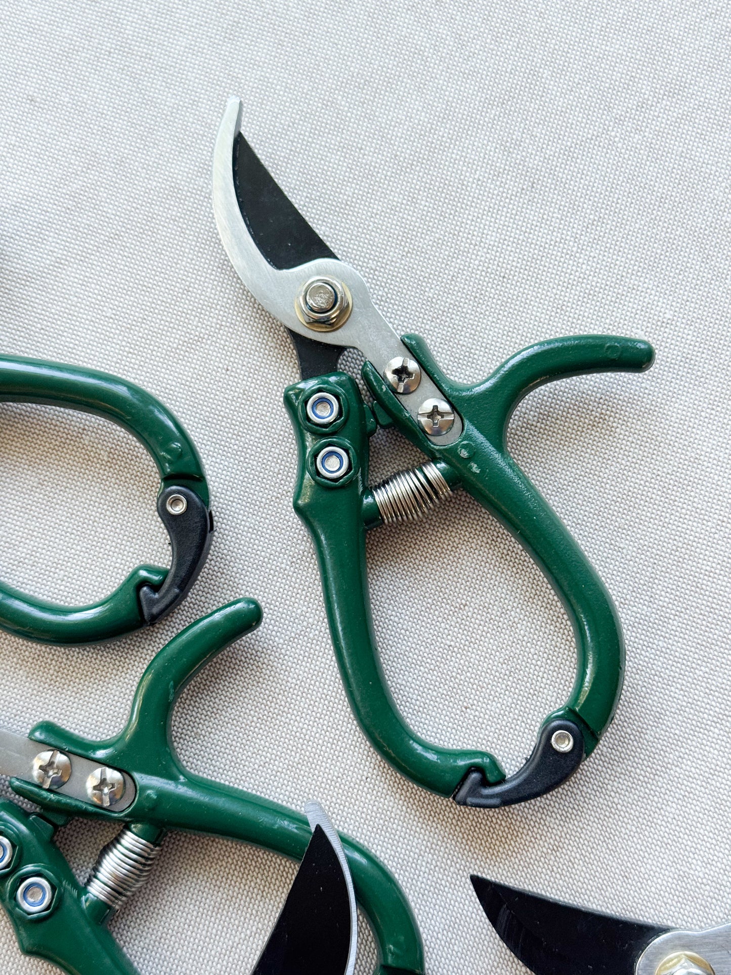 Forest Green Mini Garden Secateur